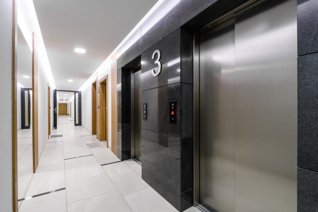 Bulwary Wislane P&O Serviced Apartments With Ac Varsovia Exterior foto