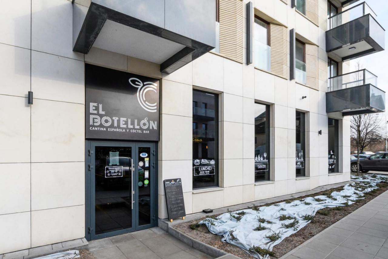 Bulwary Wislane P&O Serviced Apartments With Ac Varsovia Exterior foto