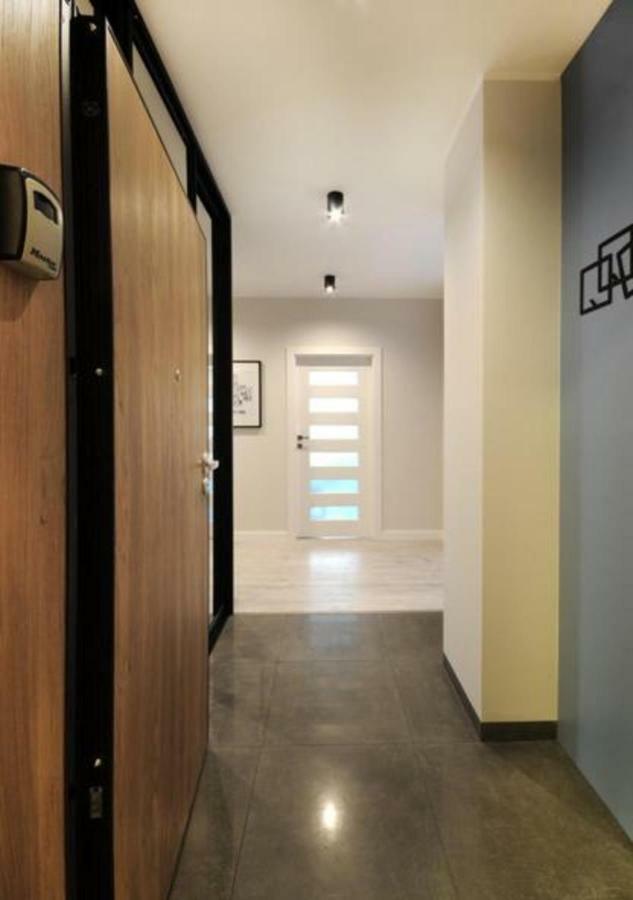 Bulwary Wislane P&O Serviced Apartments With Ac Varsovia Exterior foto